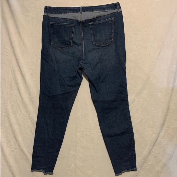 Jessica Simpson adored high rise Ankle Jeans raw hem size 33 - Picture 5 of 9